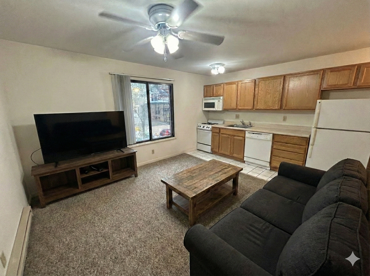 134 East Johnson Street - Photo 2 of 14