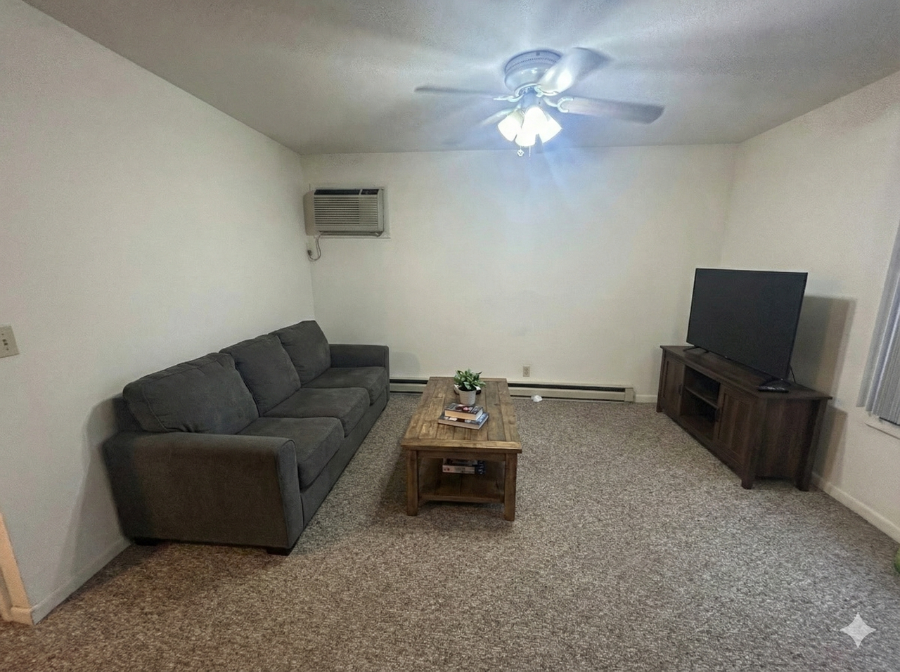 134 East Johnson Street - Photo 3 of 14