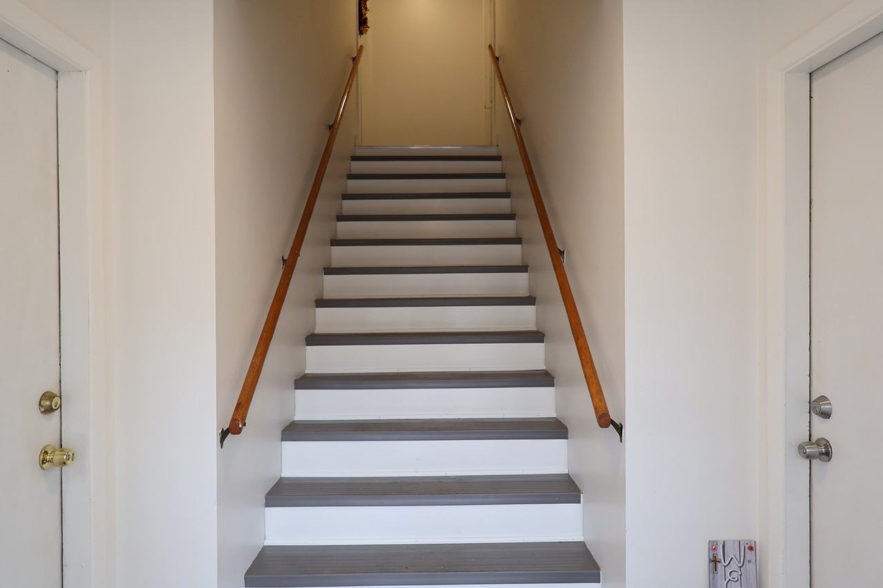 205 Long Street - Photo 3 of 46