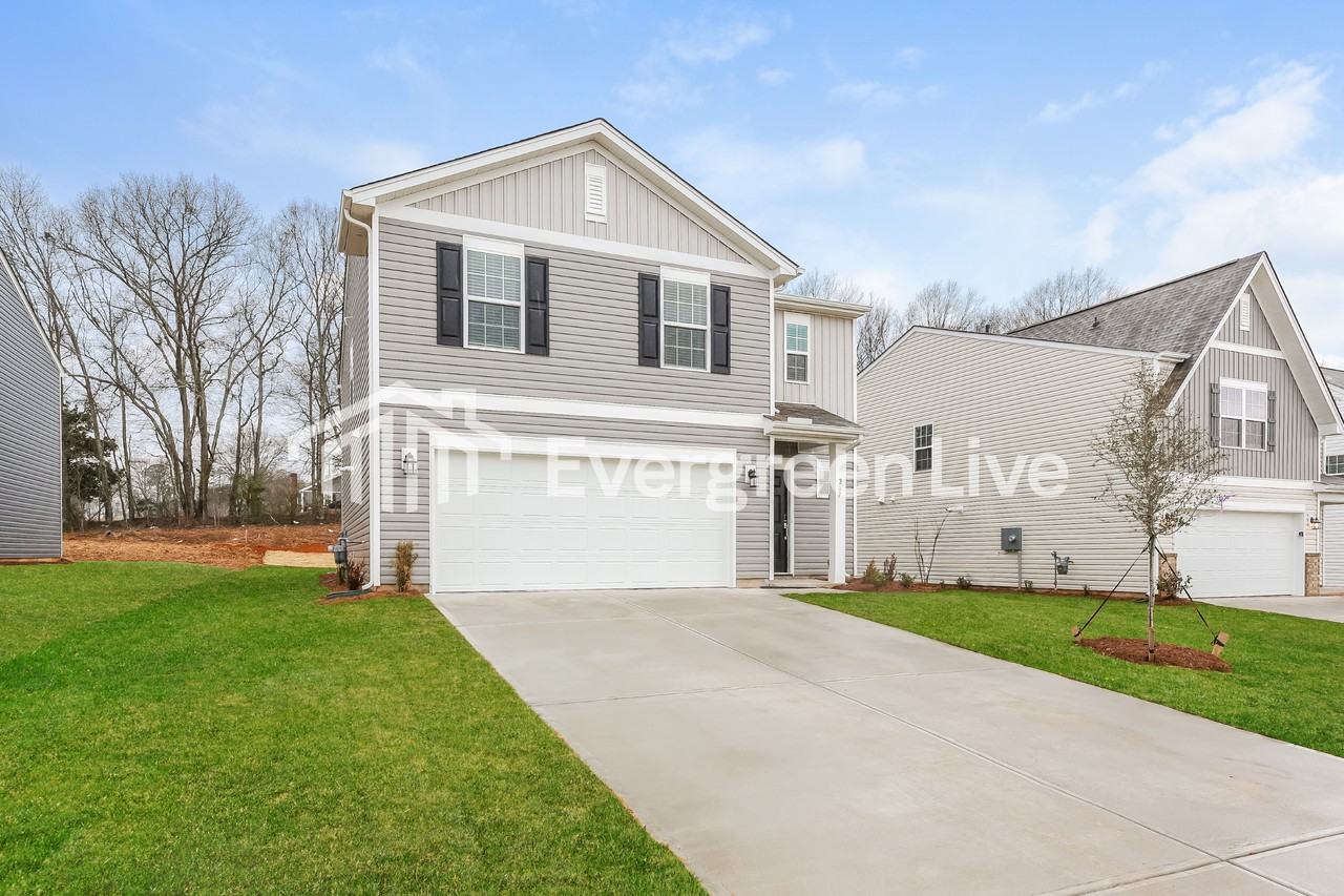 207 Meadow Gate Court - Photo 2 of 15