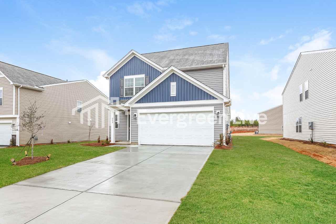 202 Meadow Gate Ct - Photo 3 of 16