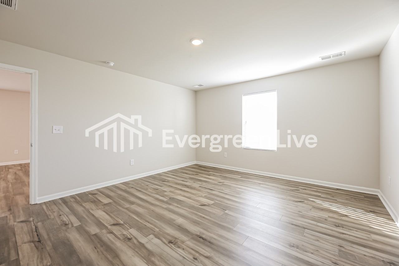 105 Stokely Way - Photo 7 of 15