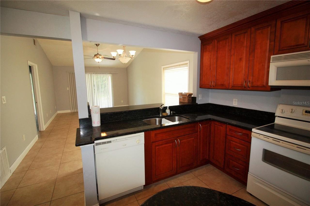 Mayer Street 2709 - Photo 2 of 14