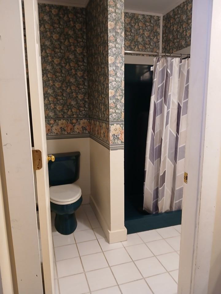 2254 Atlantic Highway - Photo 6 of 7