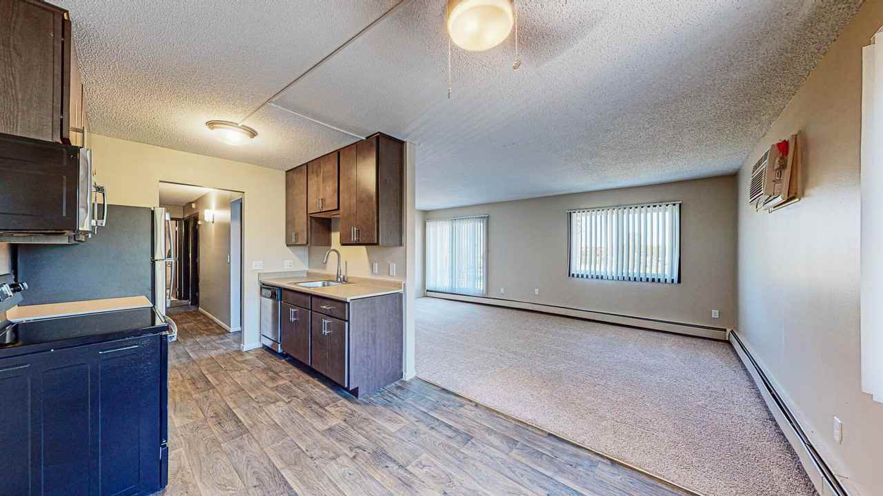 Meadowview - Photo 2 of 16