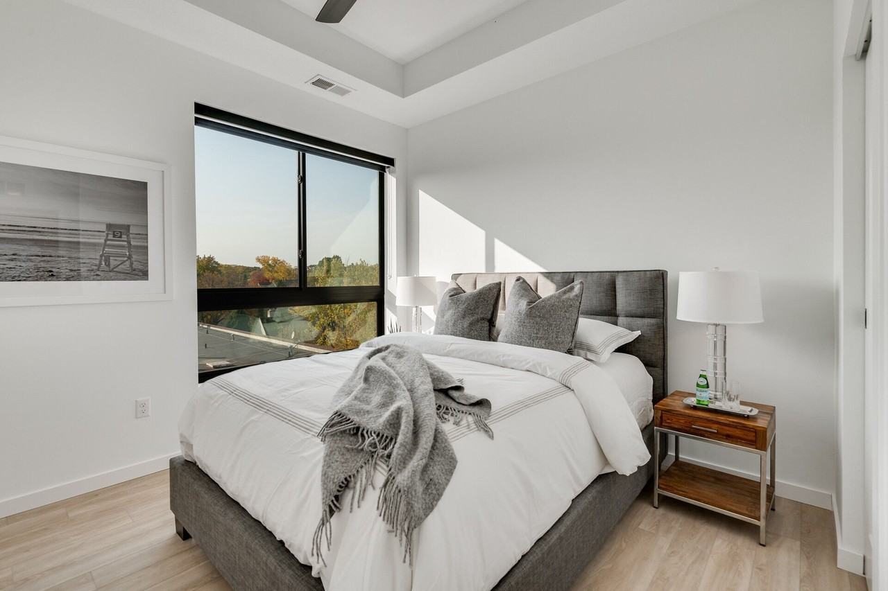 Linden Flats - Photo 3 of 23