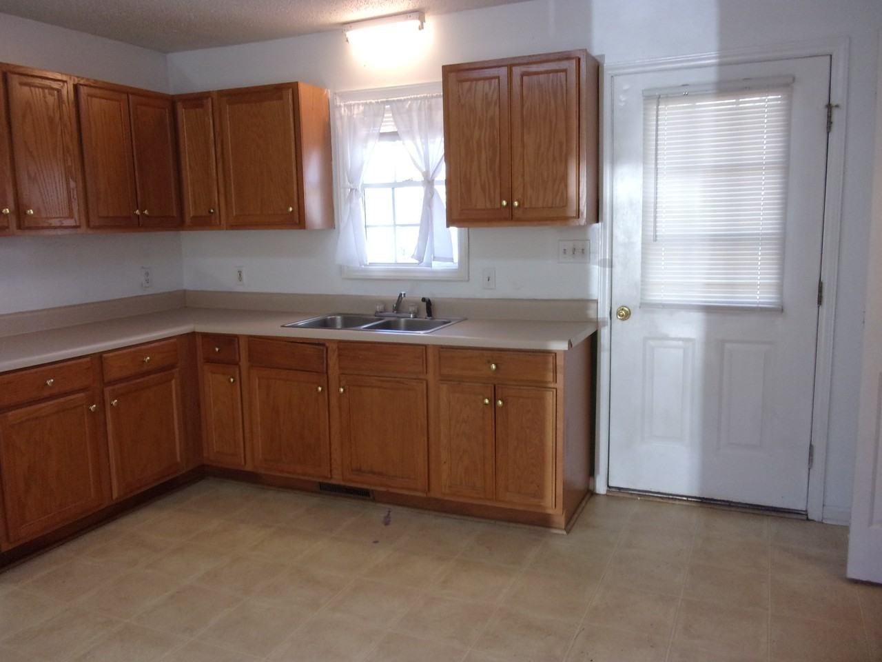 5624-A Pleasant Road - Photo 5 of 12