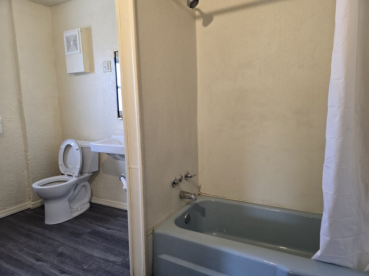 1134 S Linden Ave - Photo 5 of 16