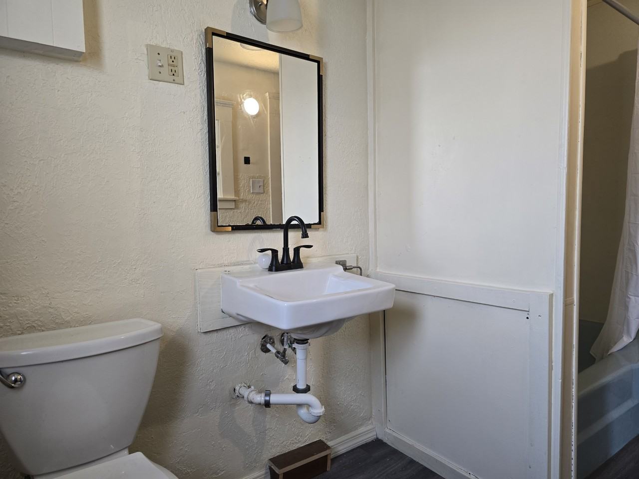 1134 S Linden Ave - Photo 6 of 16