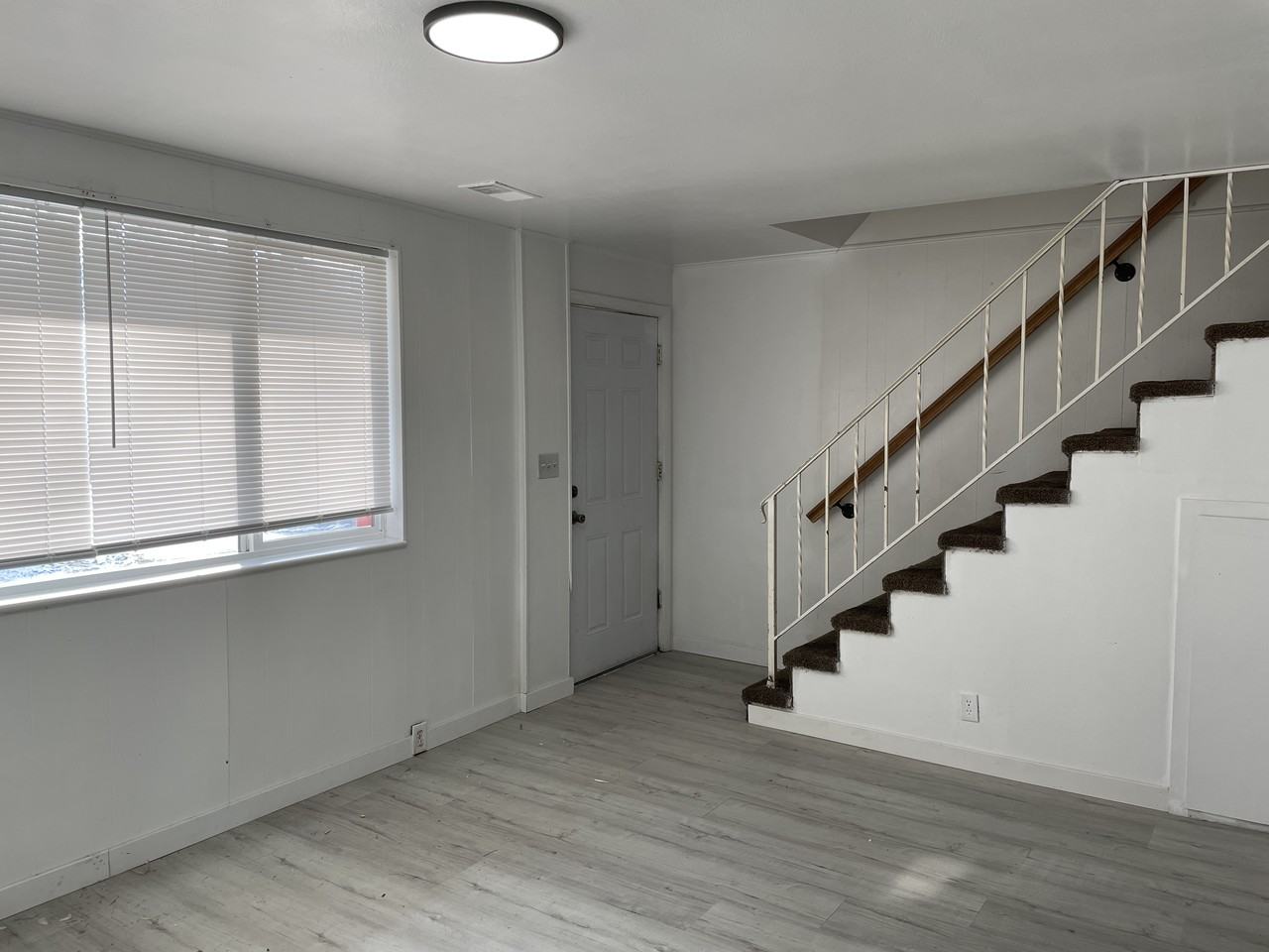 3455 Brinker Avenue - Photo 3 of 15