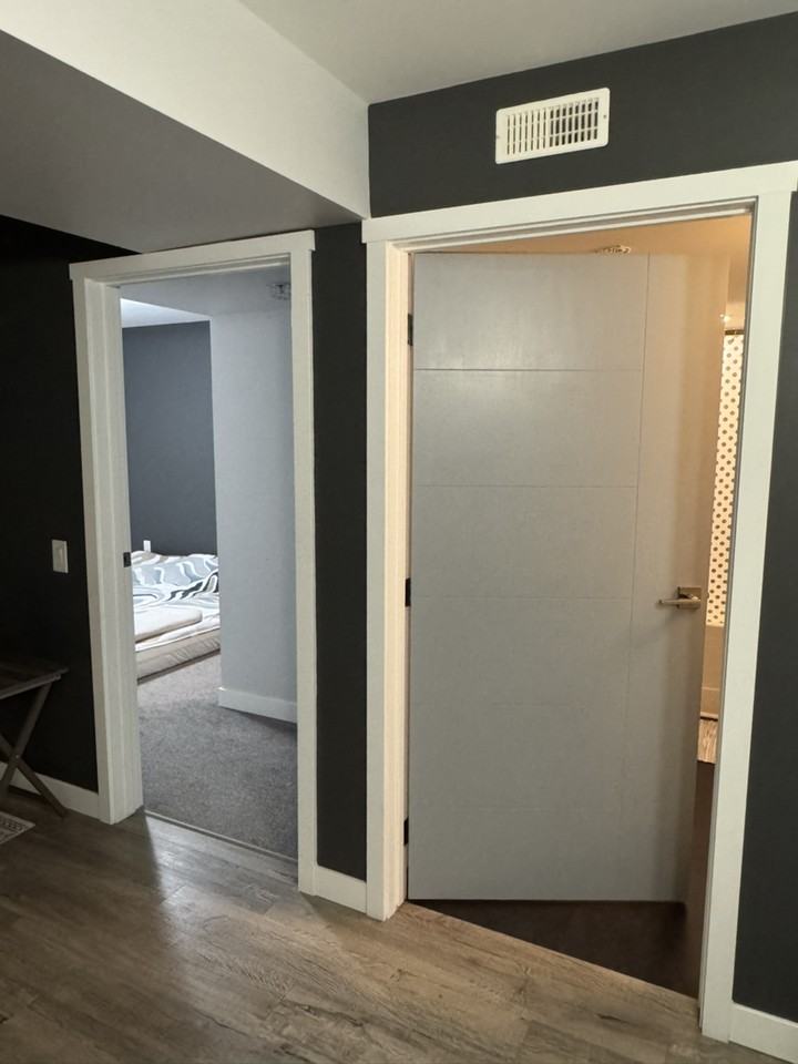 1792 Pembina Hwy - Photo 2 of 10