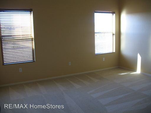 2006 W Cave Cotton Loop - Photo 3 of 25