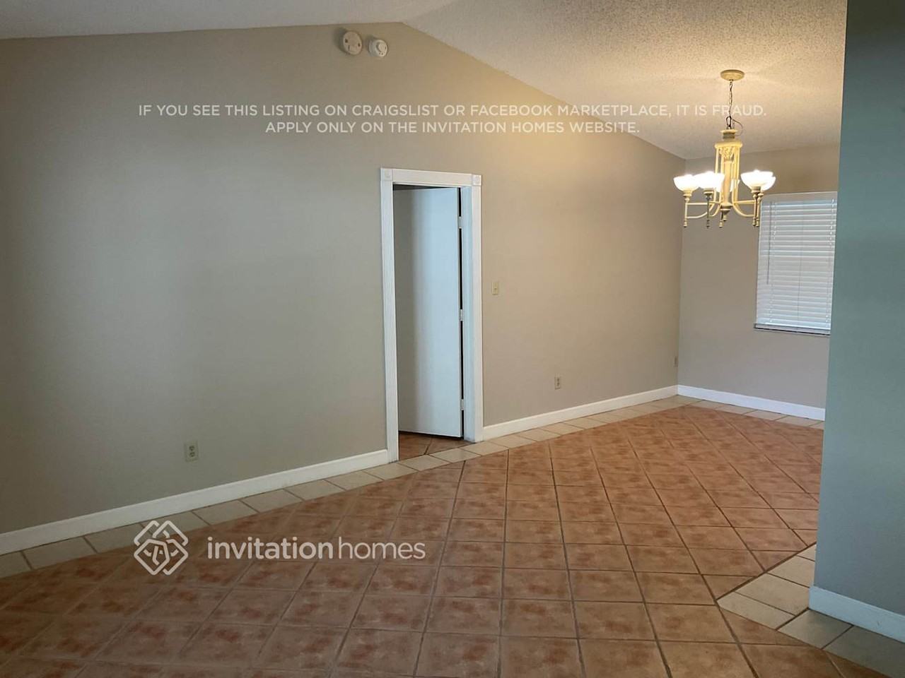 8147 Wellsmere Cir - Photo 2 of 9