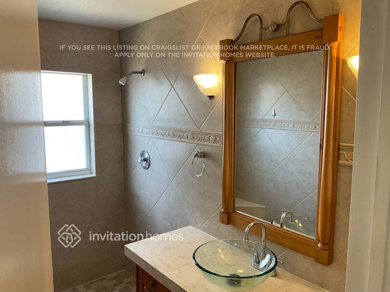 8147 Wellsmere Cir - Photo 6 of 9