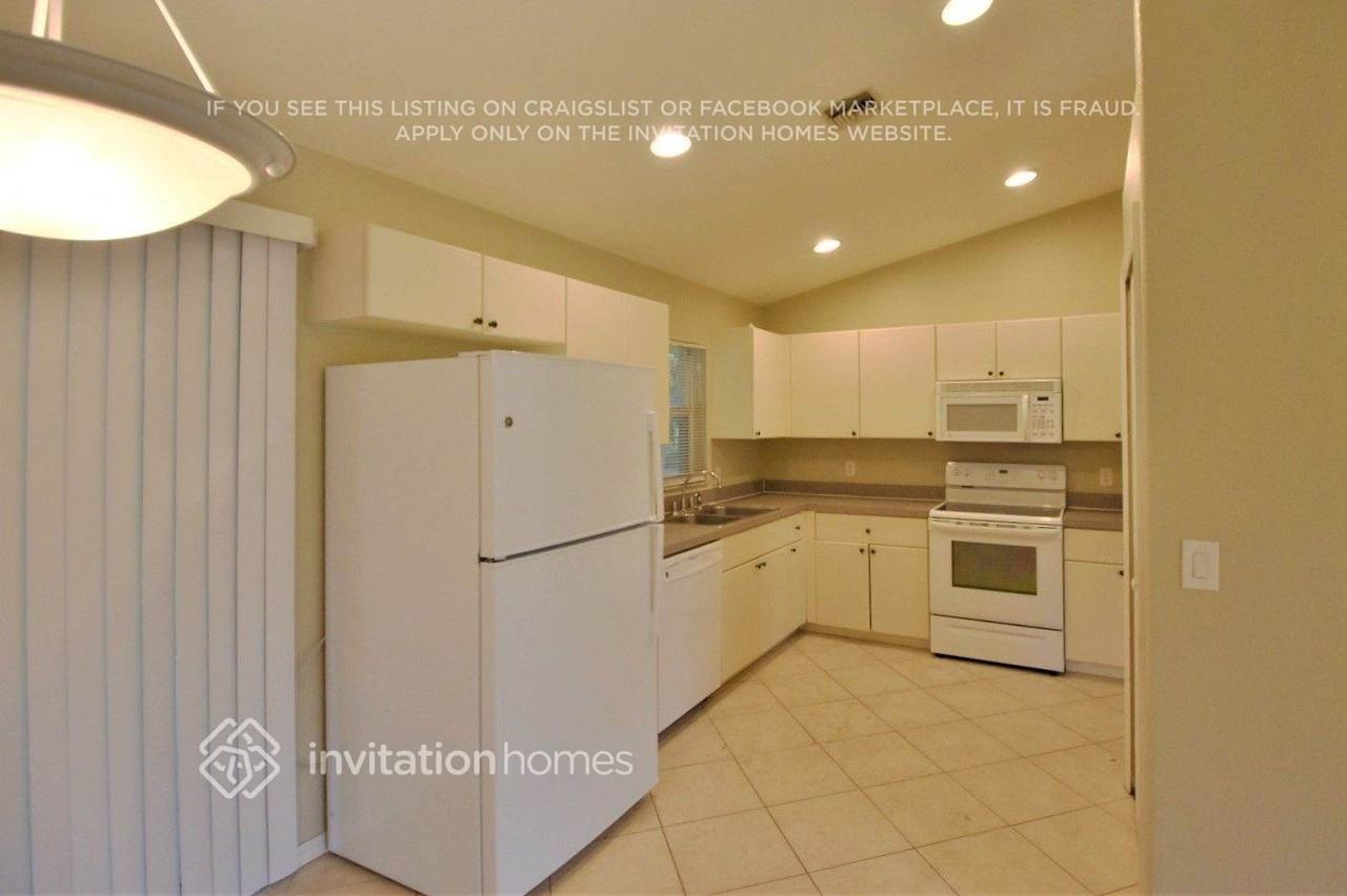 2350 Mauve Ter - Photo 3 of 8