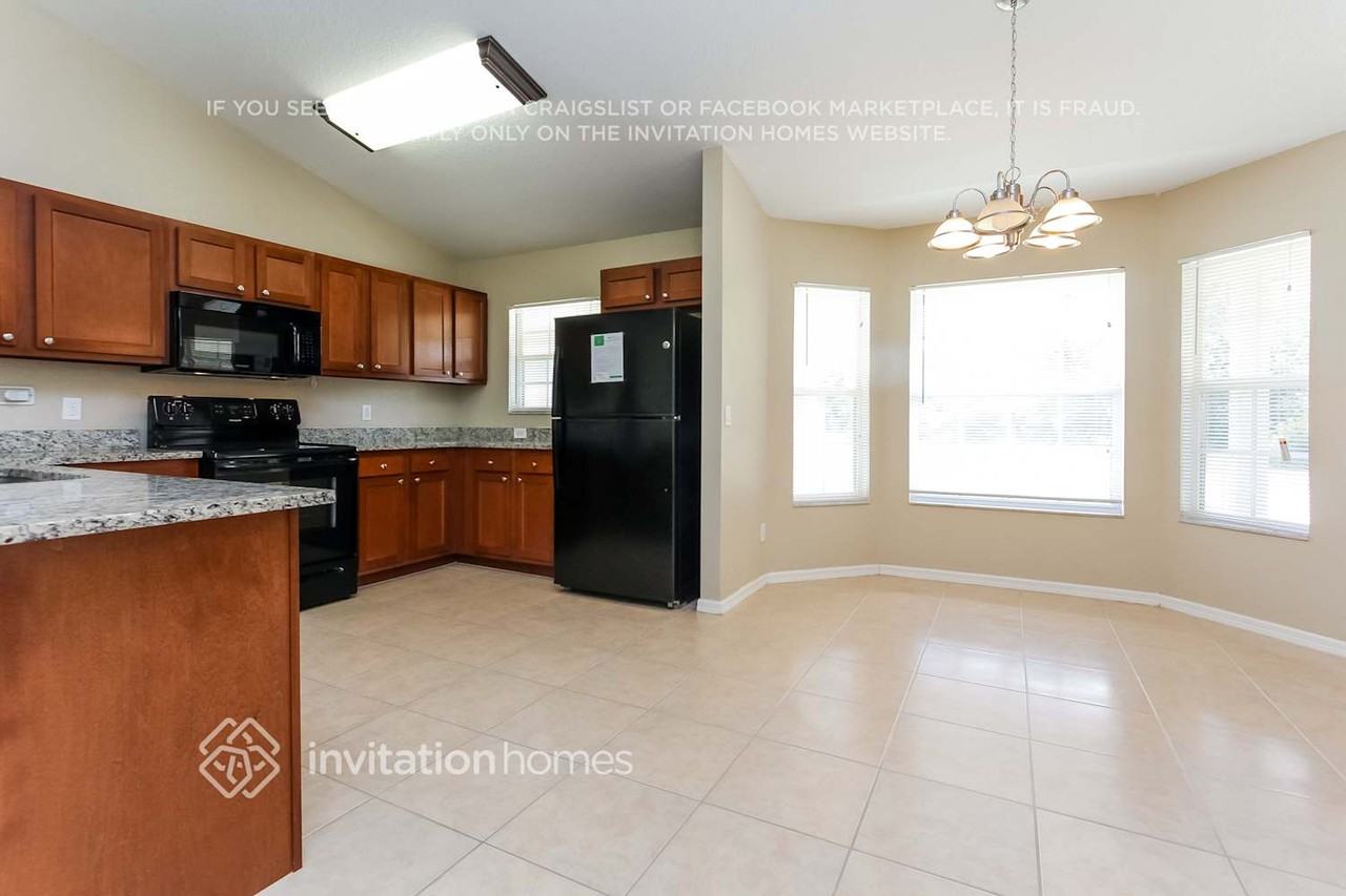 391 Vitorio St - Photo 5 of 21