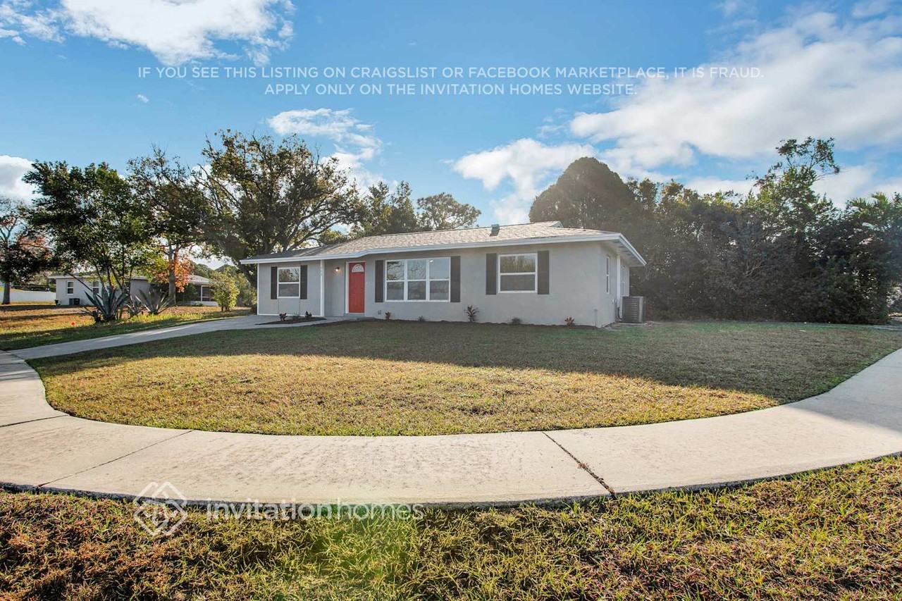 1040 Edgehill Ave - Photo 3 of 31