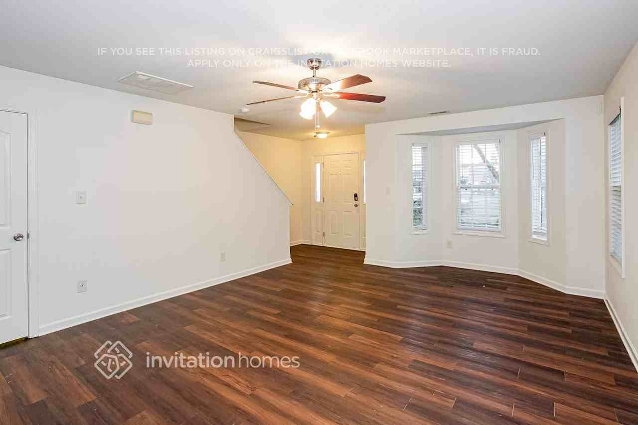 1001 Sunlight Path Dr - Photo 6 of 18