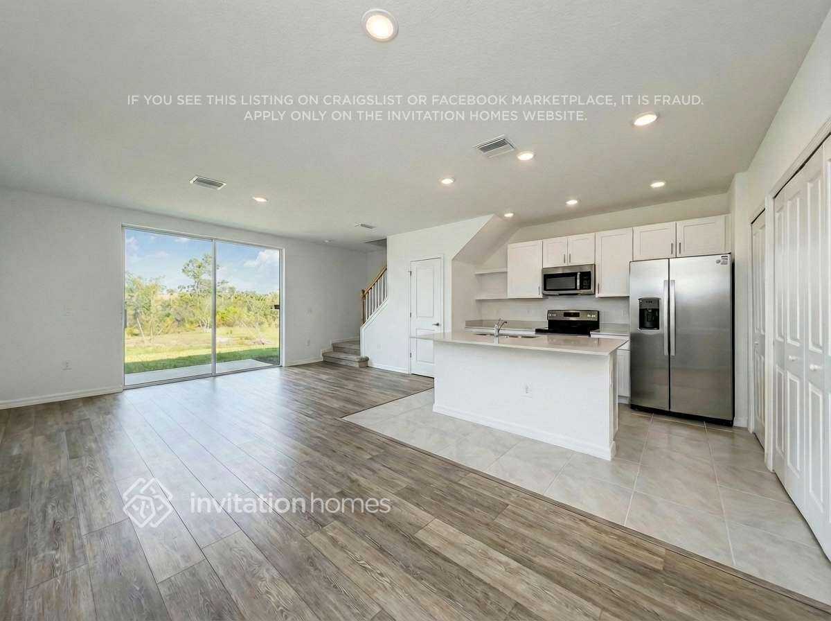 2680 Riverfield Rd - Photo 4 of 30