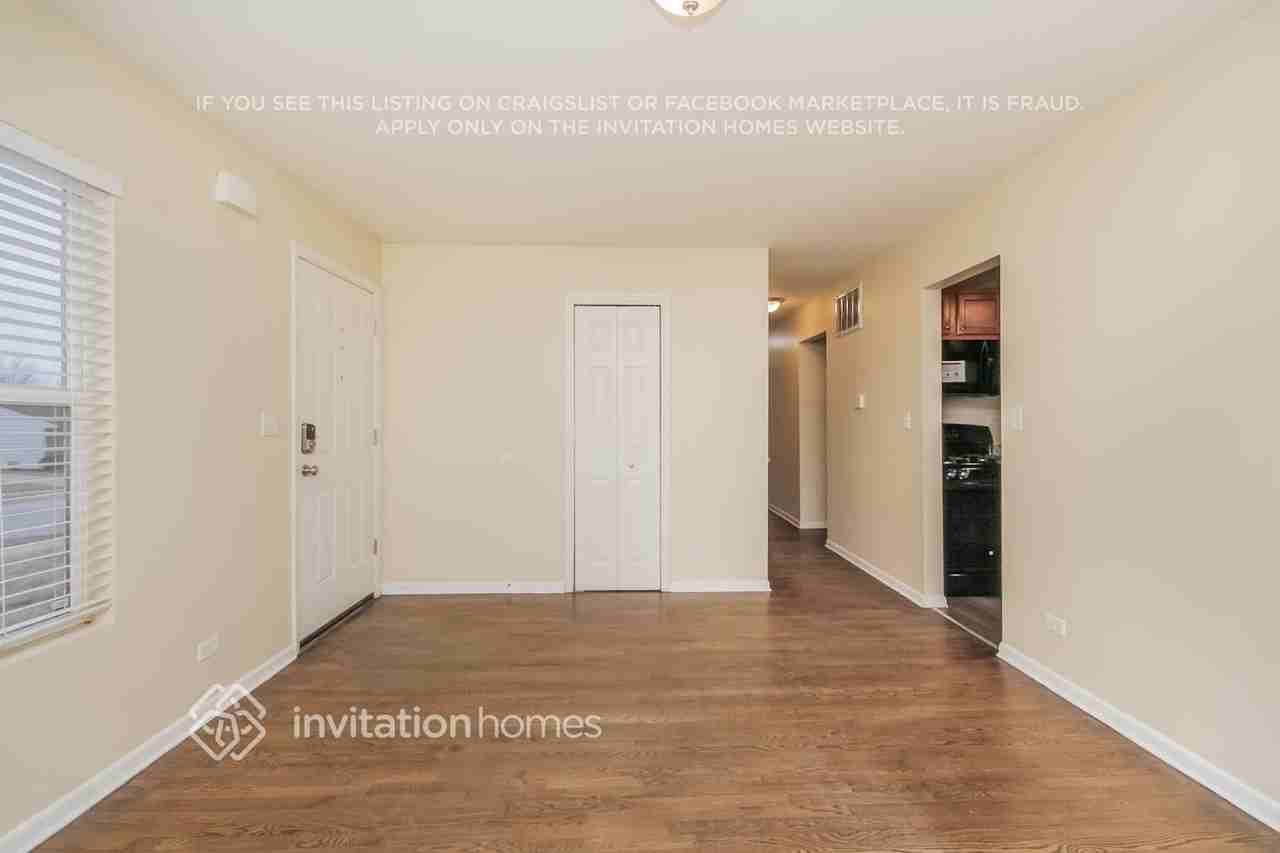 401 Tallman Ave - Photo 5 of 17