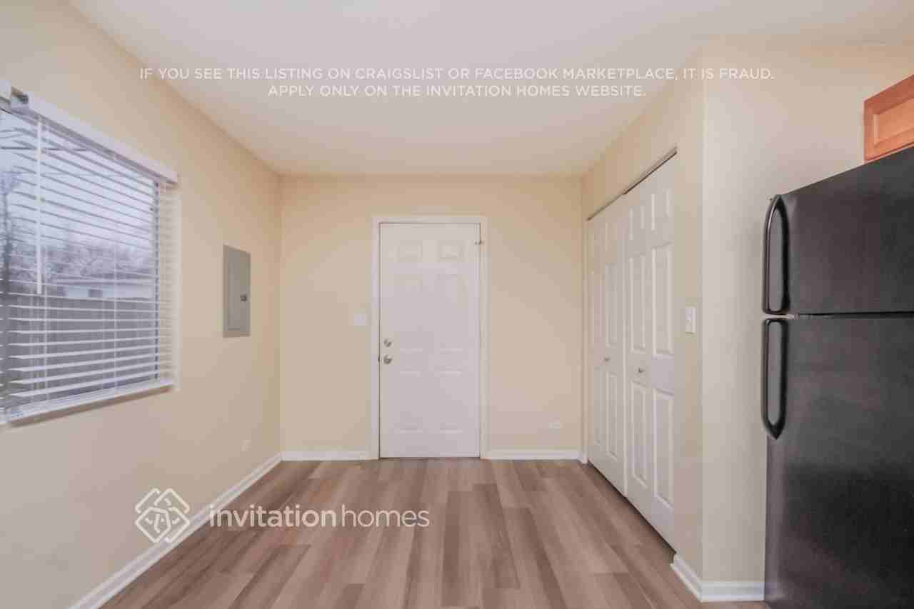 401 Tallman Ave - Photo 7 of 17