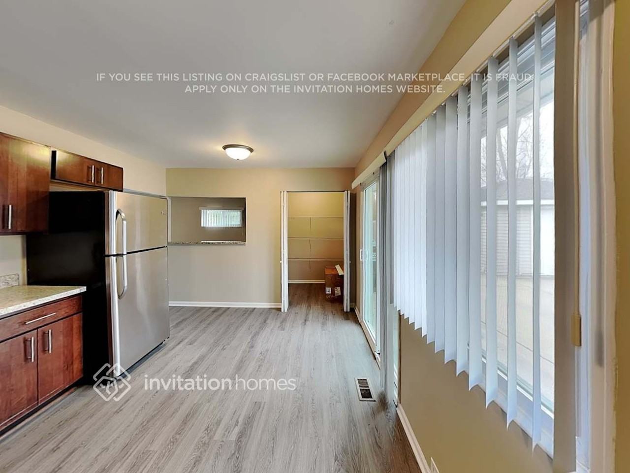 135 Princeton St - Photo 6 of 16