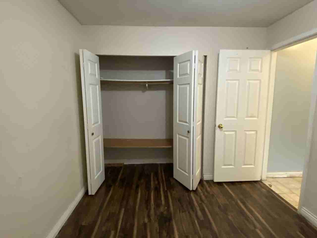 14382 88 Avenue - Photo 6 of 10