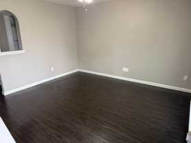 357 Nw Newton Dr - Photo 1 of 1