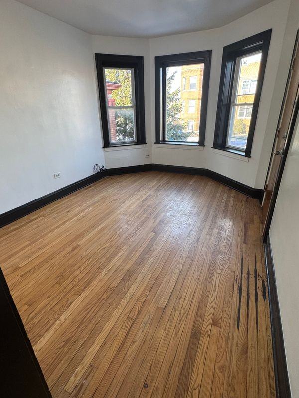 4251 W Haddon Ave - Photo 2 of 20