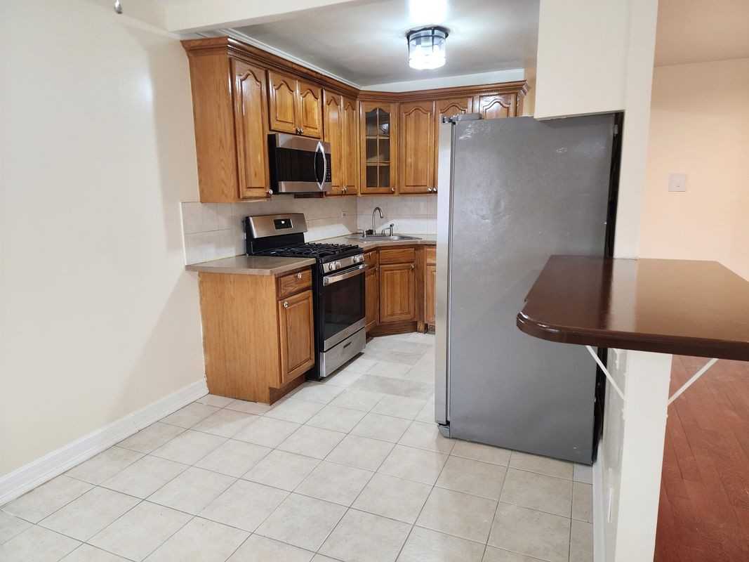 1348 E 99th St - Photo 2 of 17