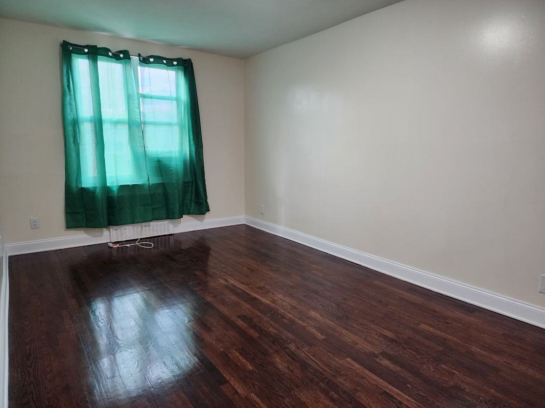 1348 E 99th St - Photo 6 of 17