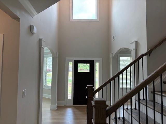 4040 Sierra Vista Cir - Photo 3 of 28