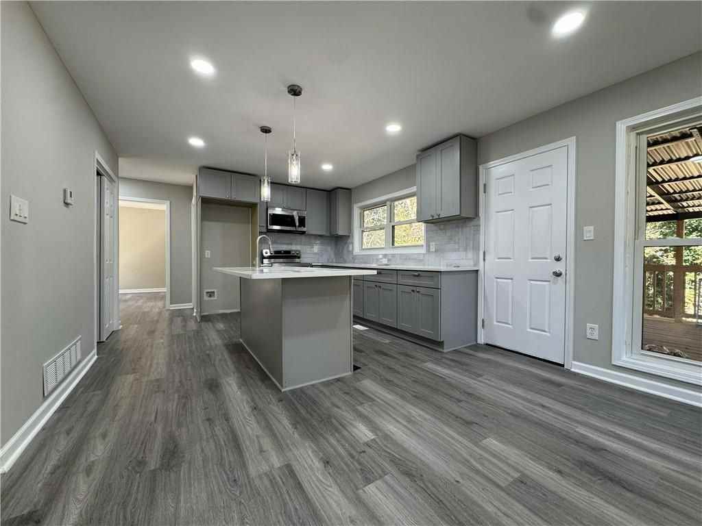 3489 Creighton Rd Sw - Photo 4 of 50