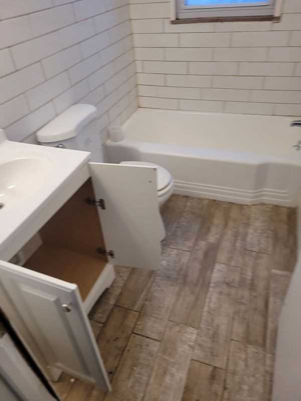 12045 Ashton Ave - Photo 5 of 9