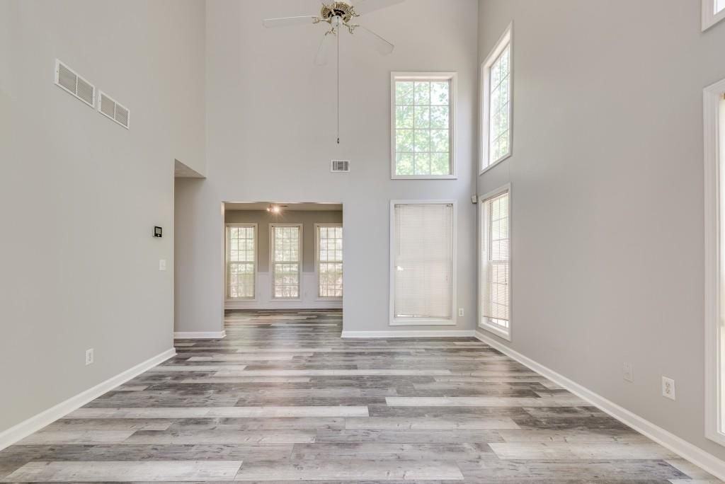 3625 Palisade Park Dr - Photo 2 of 37