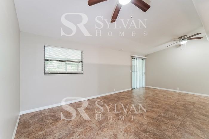 2603 Martha Ln - Photo 5 of 16