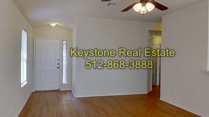 1105 Burgess Dr - Photo 4 of 33