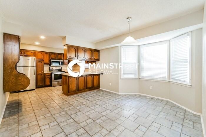 14008 S Raintree Dr - Photo 7 of 19