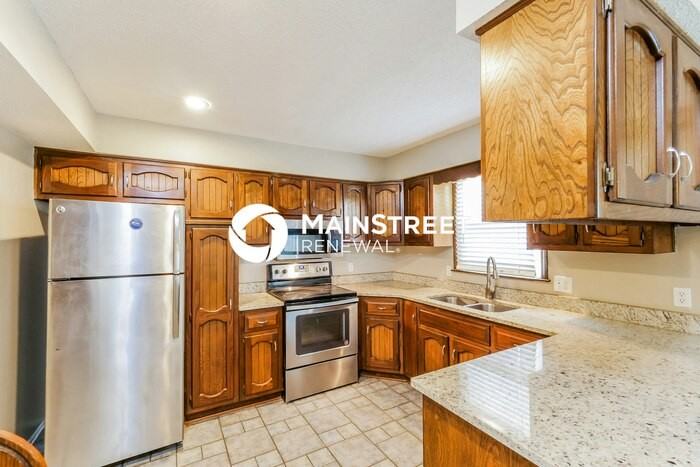 14008 S Raintree Dr - Photo 6 of 19