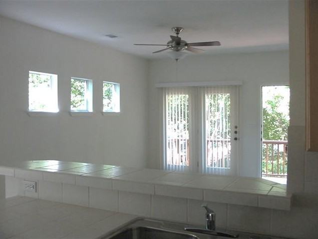 1508 Karen Ave #B - Photo 4 of 5