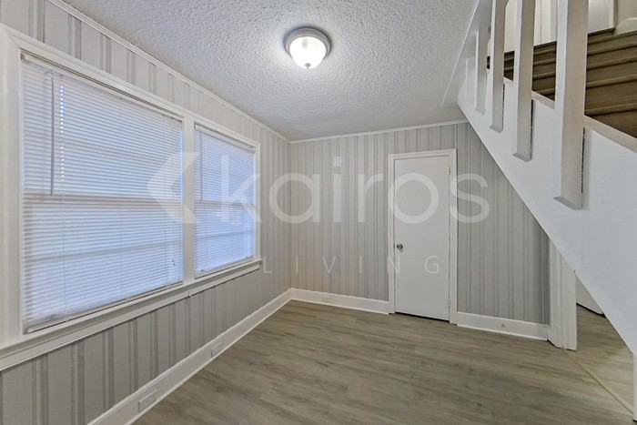 2603 Putnam St - Photo 5 of 21