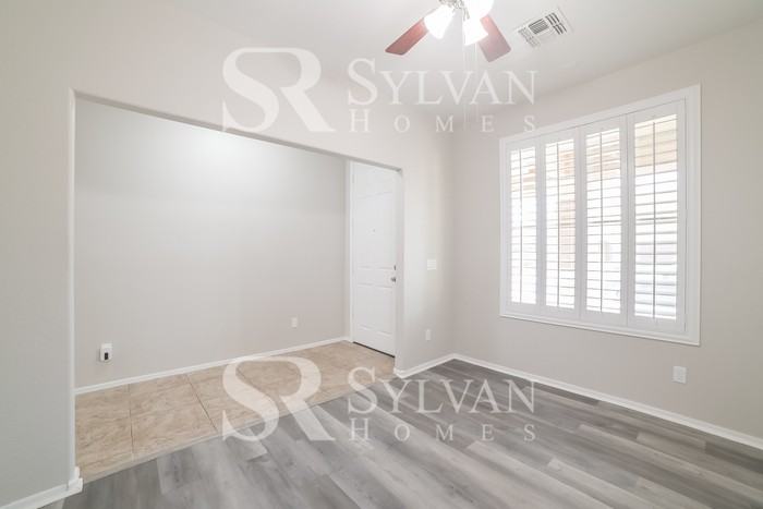 9941 W Gross Ave - Photo 5 of 14