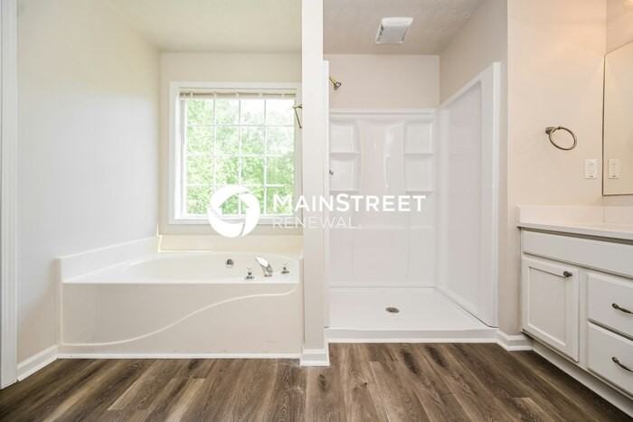 520 Hilly Ct - Photo 4 of 18