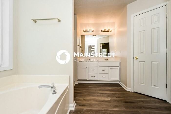 520 Hilly Ct - Photo 5 of 18