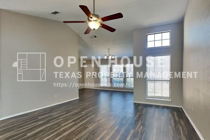 6809 Darton Dr - Photo 4 of 23