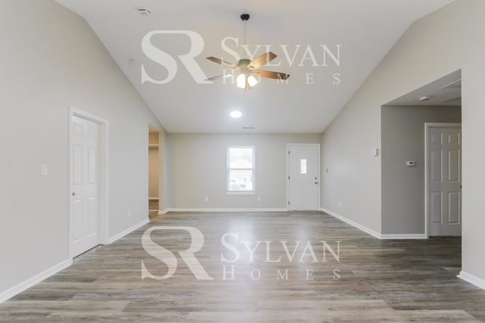 5084 Emmert Dr - Photo 4 of 16