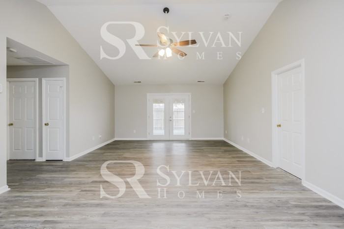 5084 Emmert Dr - Photo 5 of 16