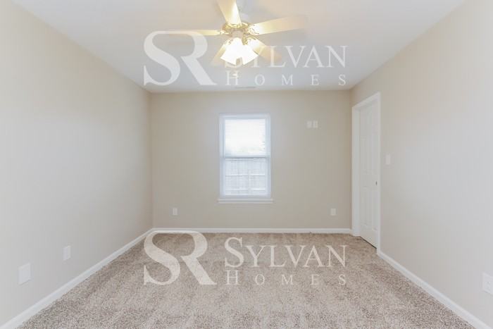 5084 Emmert Dr - Photo 7 of 16