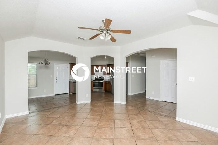 3409 Michelle Ridge Dr - Photo 4 of 16