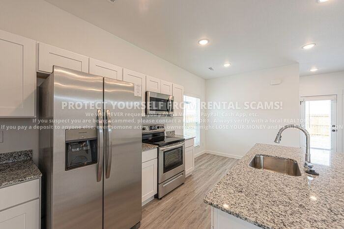 621 St Charles Pl - Photo 6 of 17